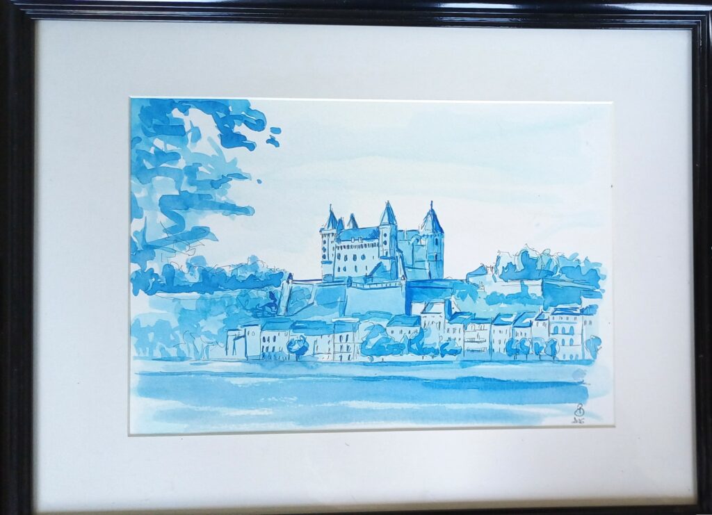 vue sur le château de Saumur, la vie en bleu !